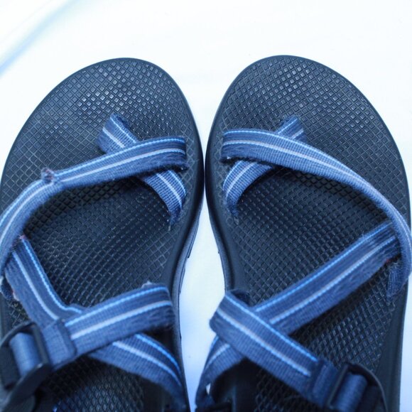 Chaco Size M 11 Gray Blue Stripe Z/2 Classic Toe Loop Adjustable Sport Sandals - Picture 8 of 12